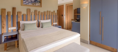 Comfort Family Room 2 Bedrooms