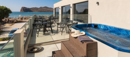 Deluxe Maisonette with Outdoor Hot Tub