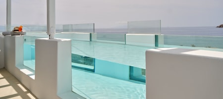 Executive Sea View Suite with heated pool-outdoor Spa