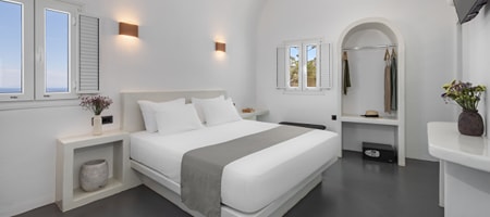 Premium Suite with Private Outdoor Jacuzzi & Sea view