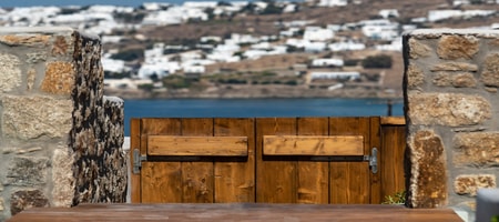 Mykonian Studios 4B