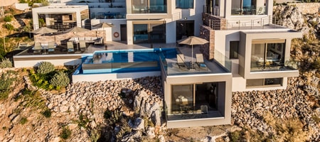 Villa Akri