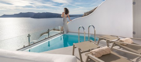 Elite Suite with Private Heated Outdoor Pool & Caldera Sea View