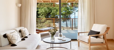 Premium Suite Hot Tub | Nest Grove Rooms Villas & Suites