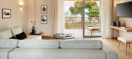 The Sunset Suite | Nest Grove Rooms Villas & Suites