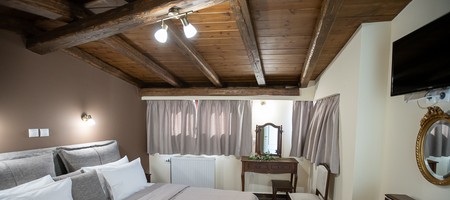 Suite 1 Bedroom (Two-Room Loft Suite)