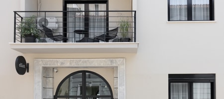 Elliot Neapoli, Athens