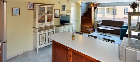 VIP 2 floor Maisonette