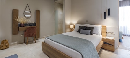 Family Suite Sea View with Outdoor Hot Tub