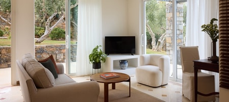 One Bedroom Deluxe Suite | Garden or Sea view
