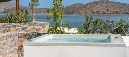 Junior Suite with Outdoor Jetted Tub & Sea View