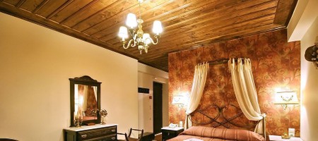 Deluxe Room with Fireplace (2 pax)