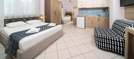 Studio (3 Adults)