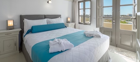 Elegant Master Suite with Sea Vista