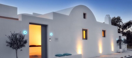 Eolia Kamari Villa