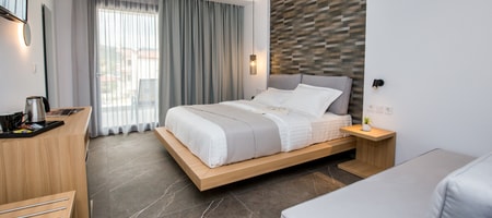 Queen Suite – Disability Access | Epicentrum Suites