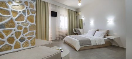 Family Deluxe | Villa Oasis