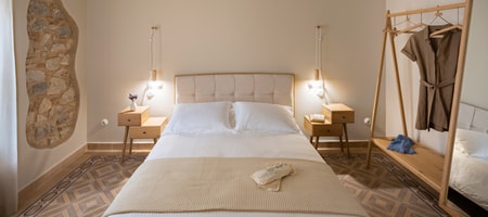 The refined neoclassical Suite