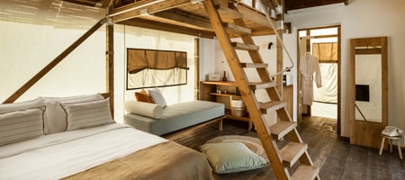 Lodge Tent with Garden