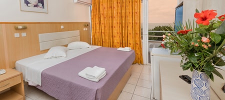 Standard Room with Garden View