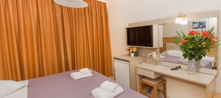 Economy Room