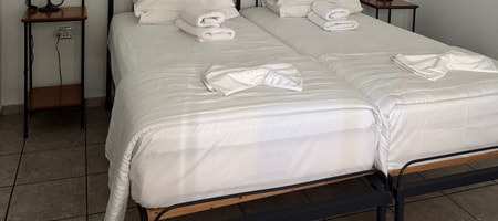 Economy Twin Room with Shared Terrace