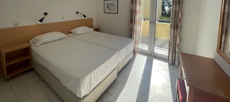 4 Person Apartment