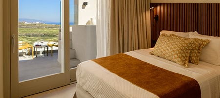 Panorama 2 Bedroom Suite with Hot Tub and Sea View