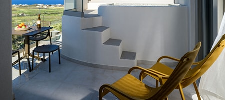 Premium 2 Bedroom Suite with Hot Tub and Sea View