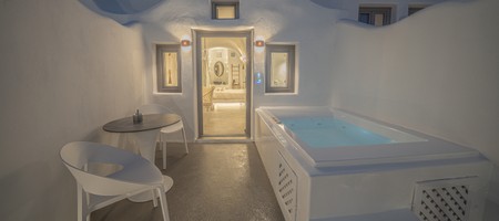 Cave Suite 7