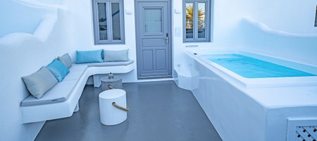 Honeymoon Cave Suite 6