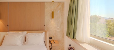 Deluxe Double Room Partial Acropolis View