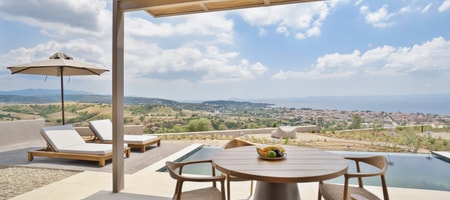 Luxurious Villa 360° View with infinity pool
