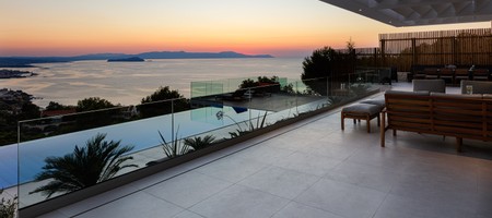 Regal Residence