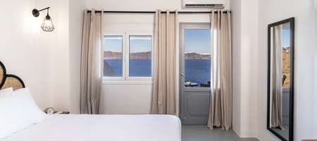 Deluxe Room with Sea View