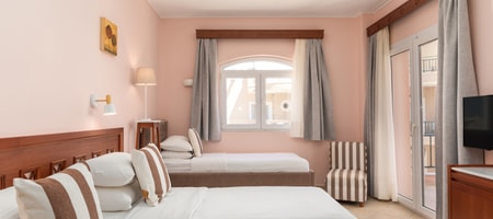 Triple Room