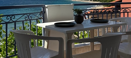 EverΒlue Suites