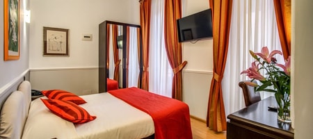 Everest Inn Rome