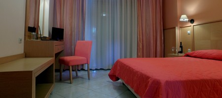 Double or Twin Room with Sea View
