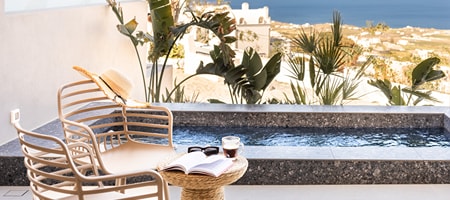 Deluxe Suite With Private Outdoor Hot Tub