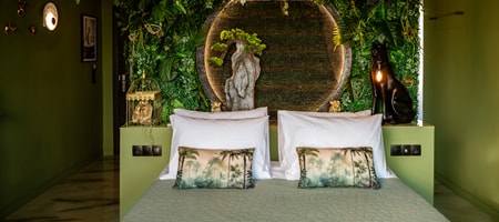 Enchanted Forest Suite with Acropolis View & Private Jacuzzi