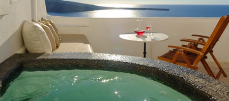 Executive Suite with Private Whirlpool & Caldera View
