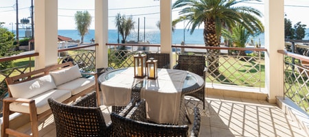 "Vitamin Sea" Beachfront Villa - Sithonia