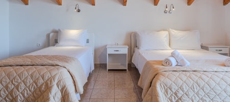 Triple Attic Room with Sea View and Balcony