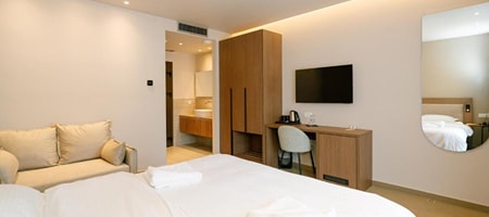 Triple Room with Partial Sea View