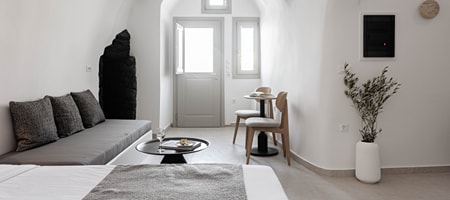 Honeymoon Cave Suite