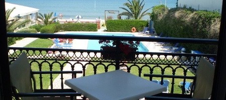 One Bedroom Apartment Sea View