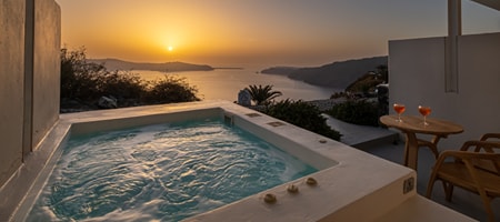 Honeymoon Junior Suite with Outdoor Jacuzzi