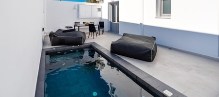Grand Elegant Villa with Private Heated Pool