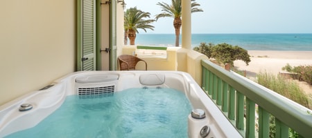 Executive Sea View Suite With Outdoor Jacuzzi